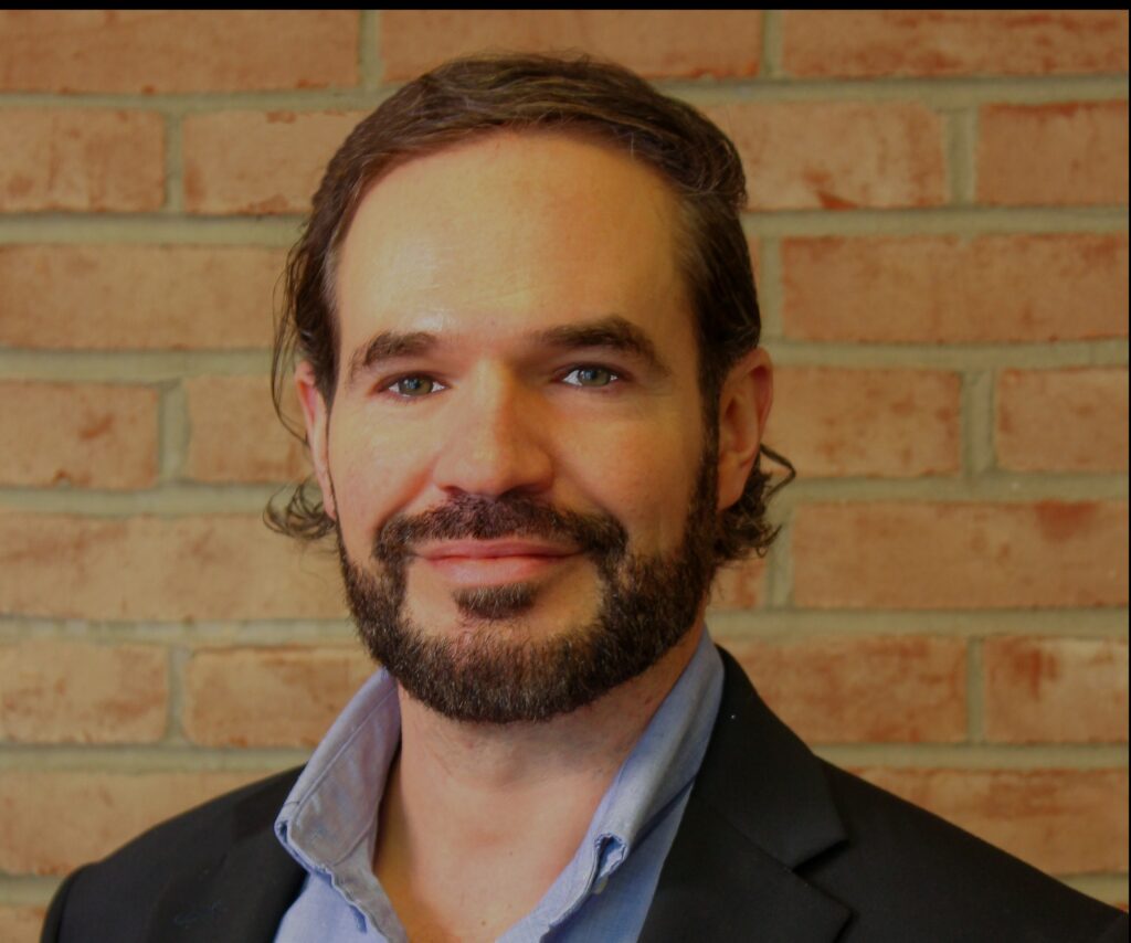 Dean Snyder